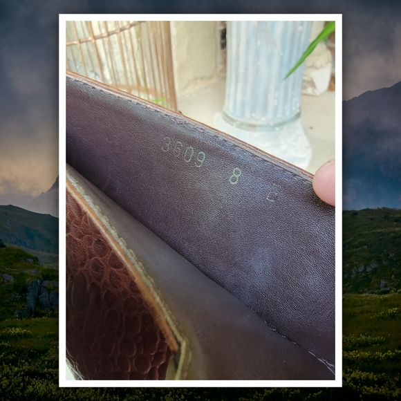 vintage 1980s brown leather alligator embossed knee high riding boots  8B - Picture 8 of 8